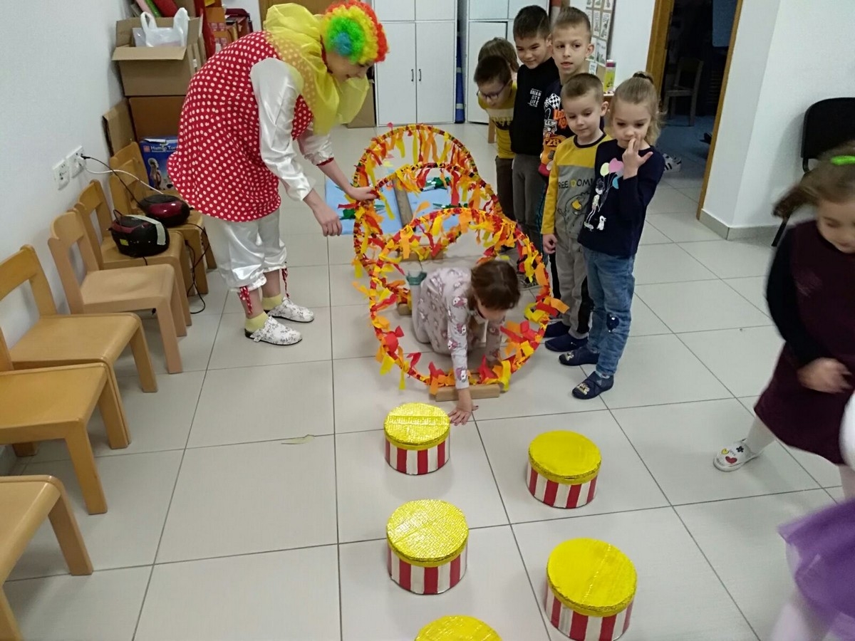 ŠTRUMPFOVI U CIRKUSU