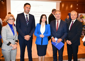 POTPISAN SPORAZUM ZA UREĐENJE DVORIŠTA CENTRALNOG OBJEKTA