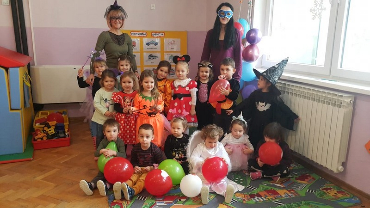 ''MAŠKARE, MAŠKARE''